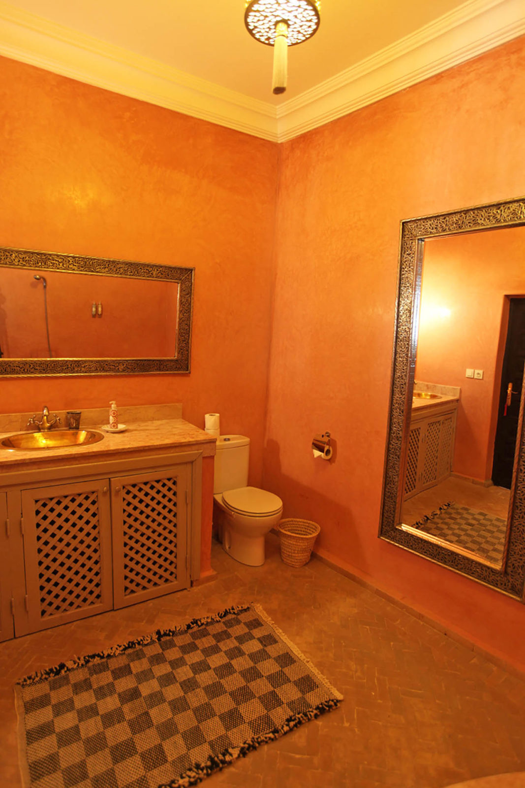 Riad Baya, Almond room, bathroom